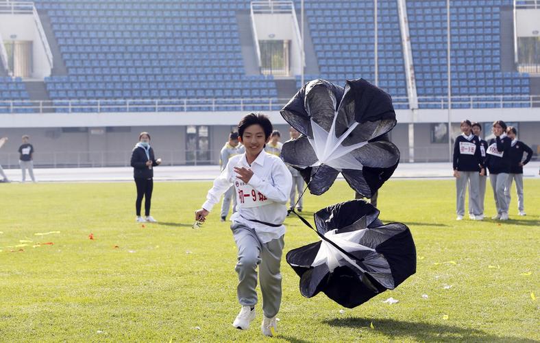 诺伊尔这个 诺伊尔这个